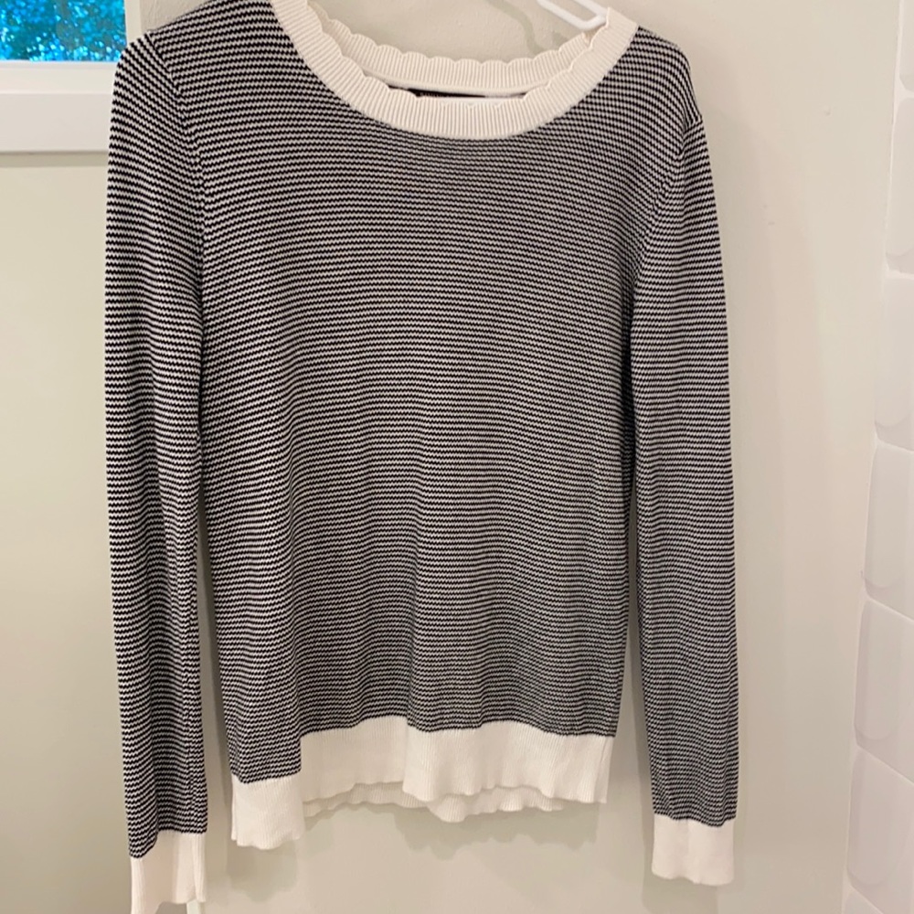 Banana Republic Size Small Sweater
